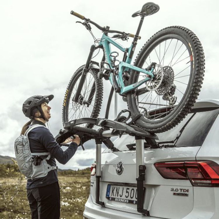 Thule Outway Platform 2 Trunk Mount Bike Carrier - Two Bikes - Image 5
